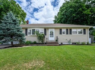 104 Nunnink Ln, South Plainfield, NJ 07080