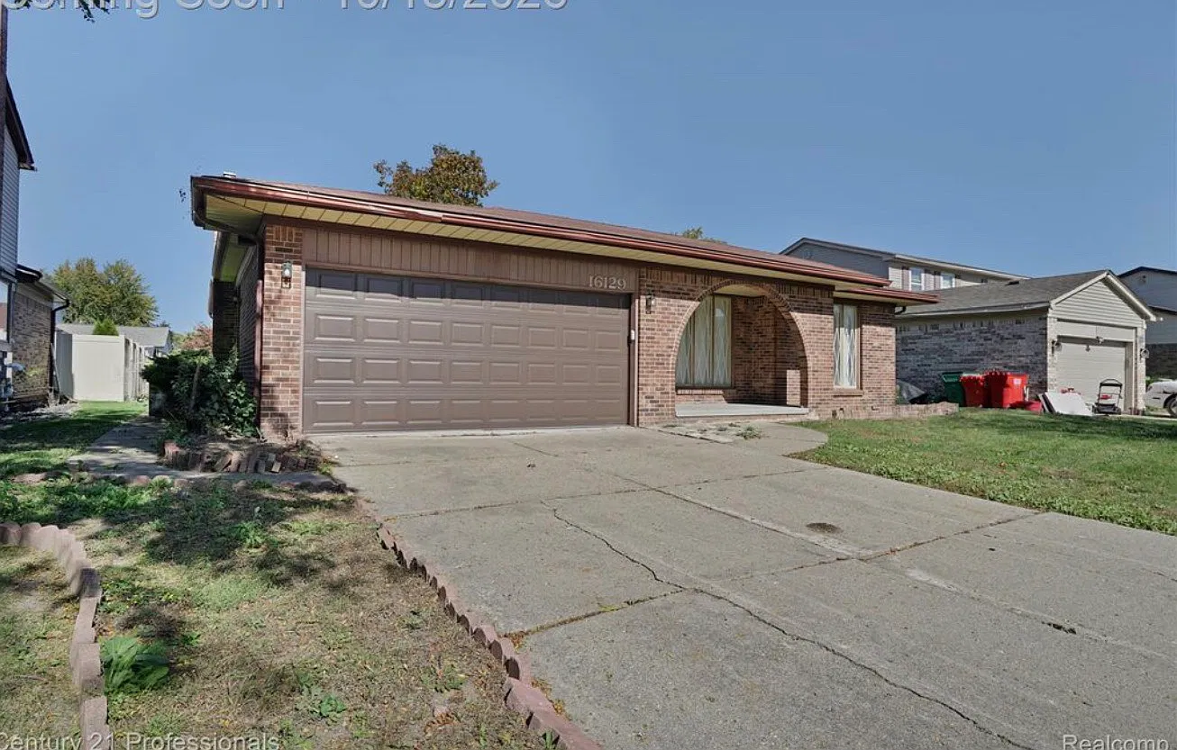 3 bed, 1565 sqft, $2,500 — Photo 2