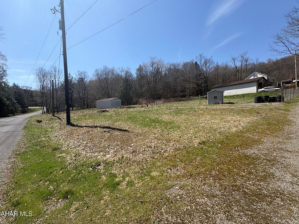 1st image of 338 Turkey Path Rd