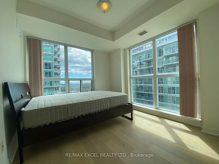 70 Town Centre Ct #2807 — Photo 34