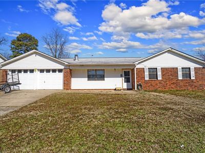 2006 University Dr, Russellville, AR, 72801