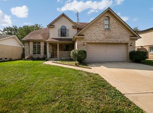 1031 W Gramercy Ln, Addison, IL 60101