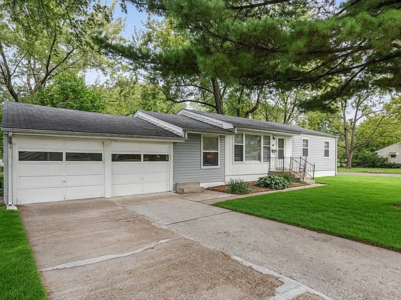 2nd image of 65 Saint Virgil Ln