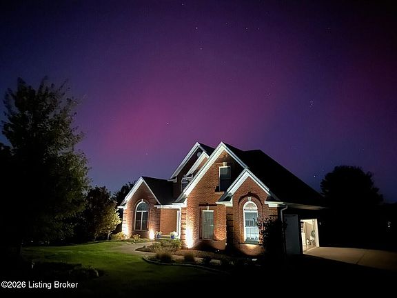 3rd image of 4009 Lake Ridge Way