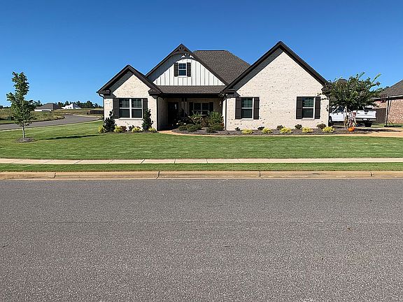 2nd image of 11150 Davis Pl