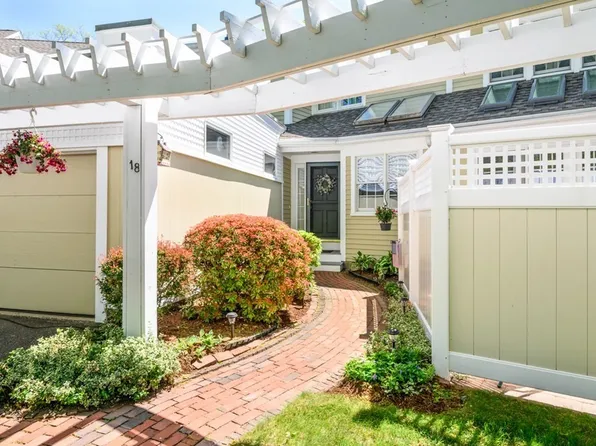 18 Parker Ridge Way, Newburyport, MA 01950