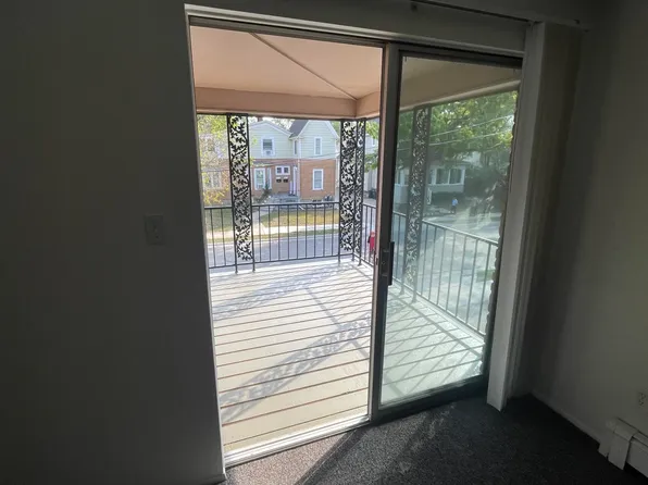 620 E Lincoln Ave APT 8, Royal Oak, MI 48067