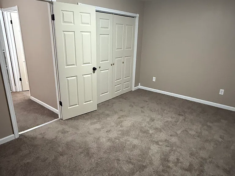 19 Maple Ave — Photo 14