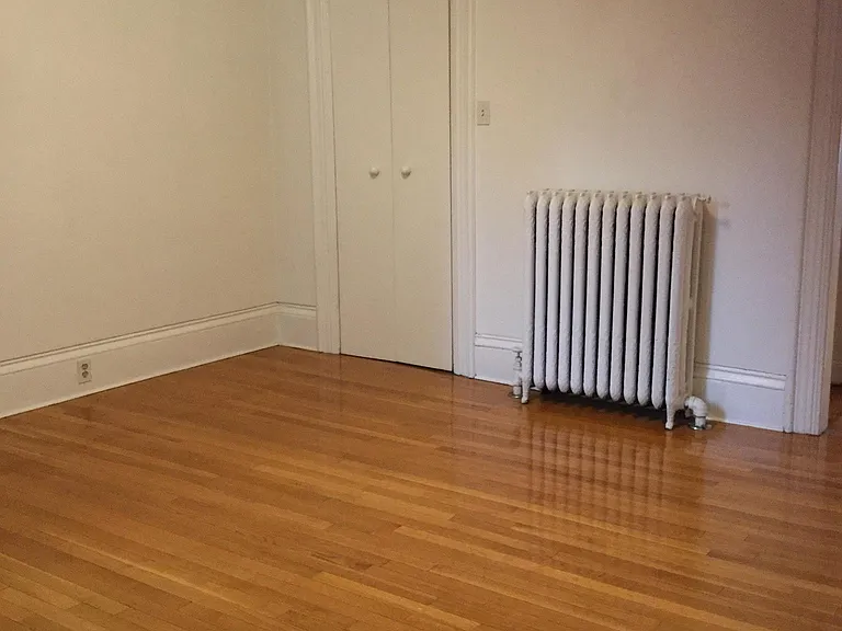 45 Green St #1 — Photo 9