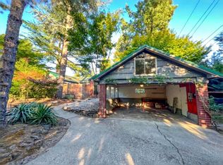 14150 Goodall Rd, Lake Oswego, OR 97034