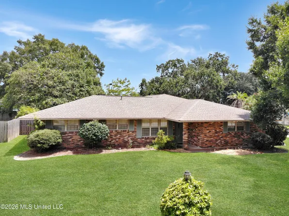 314 Saint Augustine Ave, Long Beach, MS 39560