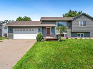 6518 W 56th St, Sioux Falls, SD 57106