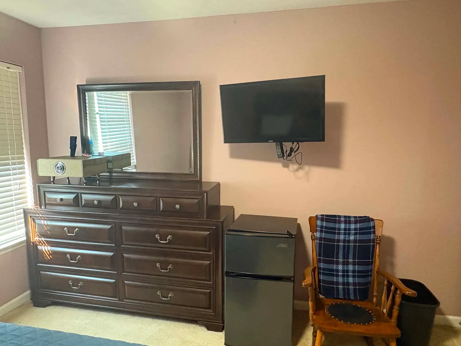 1 bed, 3413 sqft, $1,150 — Photo 3