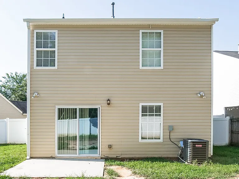 186 Ilex Dr — Photo 17
