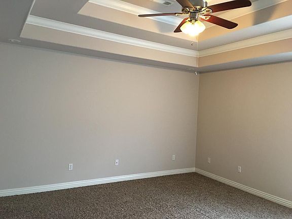 3rd image of 6280 W Milliken Bnd