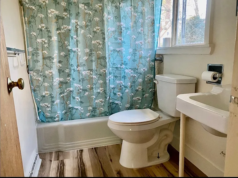 108 Central St — Photo 6