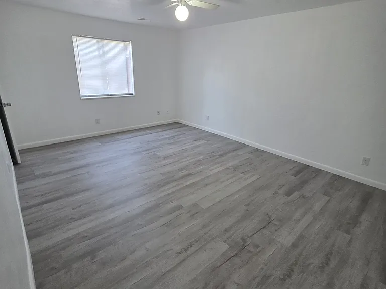 523 Pauline St #2 — Photo 5