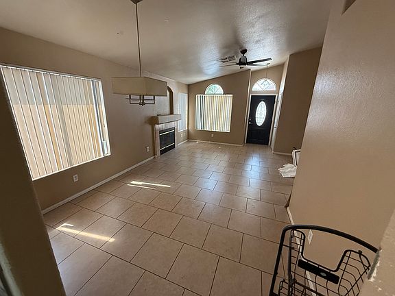 3rd image of 6363 Cranberry Ln