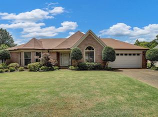 1020 Cotton Row Cv, Collierville, TN 38017