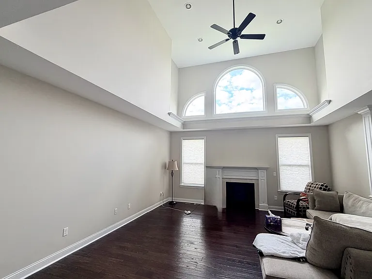 3137 Broadstone Dr — Photo 3