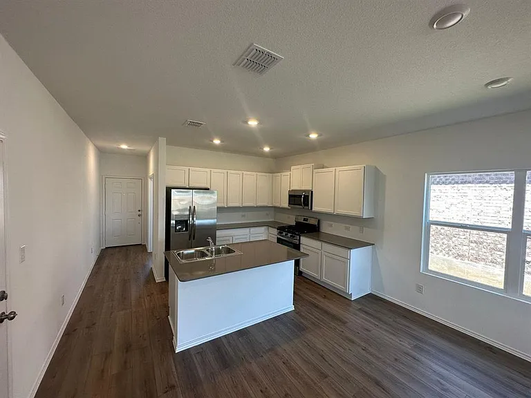 435 Alamito Ave — Photo 12