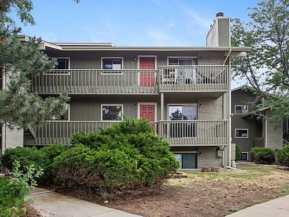 2nd image of 695 Manhattan Dr #109