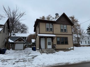 115 E Parkway Ave, Oshkosh, WI 54901