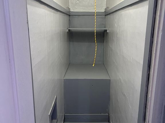 4th image of 141 Edson St Floor 2