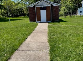 927 S Yellow Springs St, Springfield, OH 45506