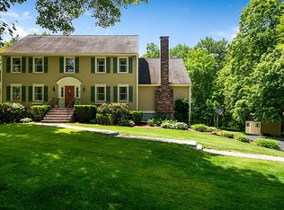 5 Pennacook St, Norfolk, MA 02056