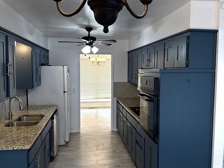 3804 Windscape Ave — Photo 12
