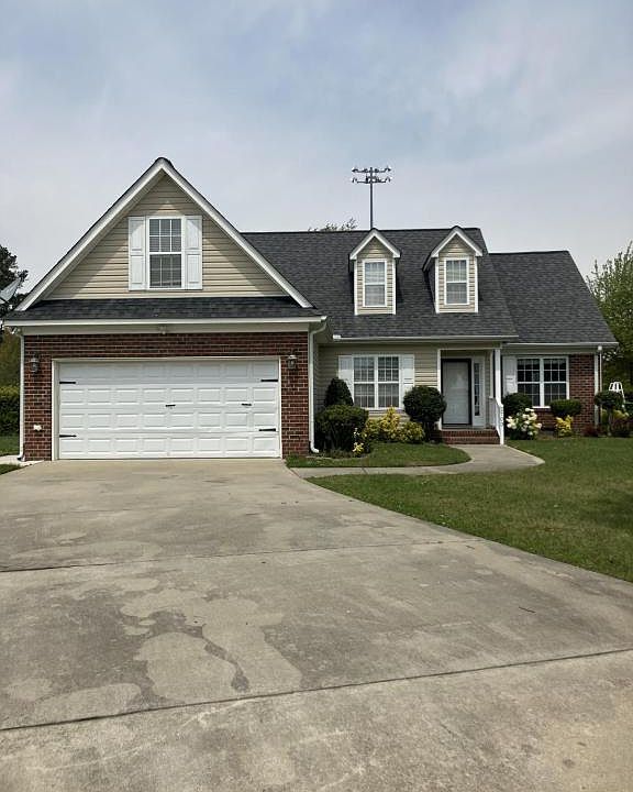 1st image of 2703 Gregory Ct