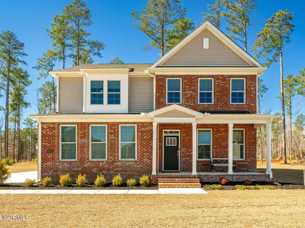 5010 Spring Green Pass, New Bern, NC 28562