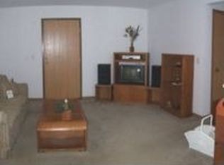 326 Chapin St APT 2, Columbus, WI 53925