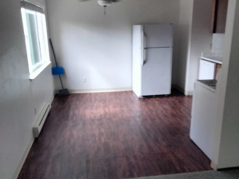 1851 SE 162nd Ave #4 — Photo 3