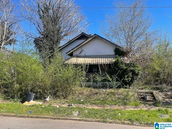 5303 Acadia Ter, Fairfield, AL 35064