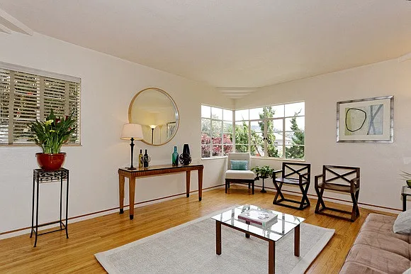 4715 Park Blvd APT 1 photo 1