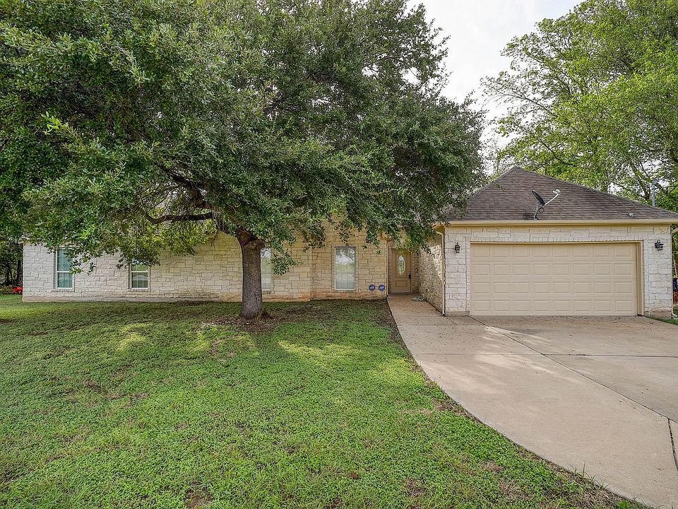 1st image of 1335 Lovers Ln