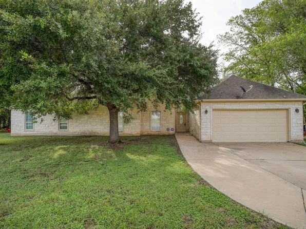 1335 Lovers Ln, Bastrop, TX 78602
