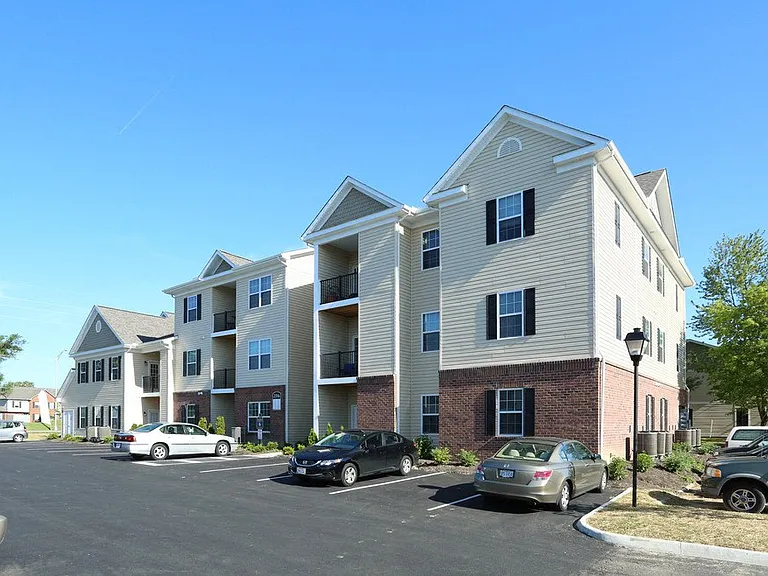 Bayside Apartment Homes — Photo 5
