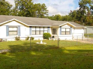 925 Columbus St, Waycross, GA 31503