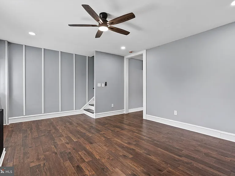 223 Noreg Pl — Photo 10