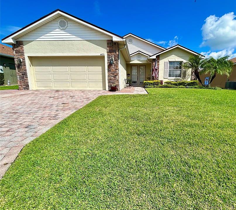 1st image of 4456 Strathmore Dr