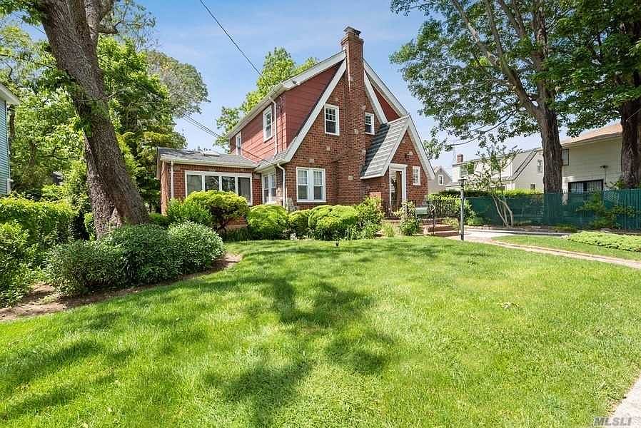 1st image of 1626 Ivy Ct