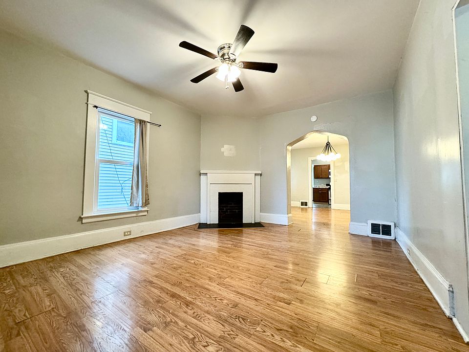 1st image of 1057 W 8th St