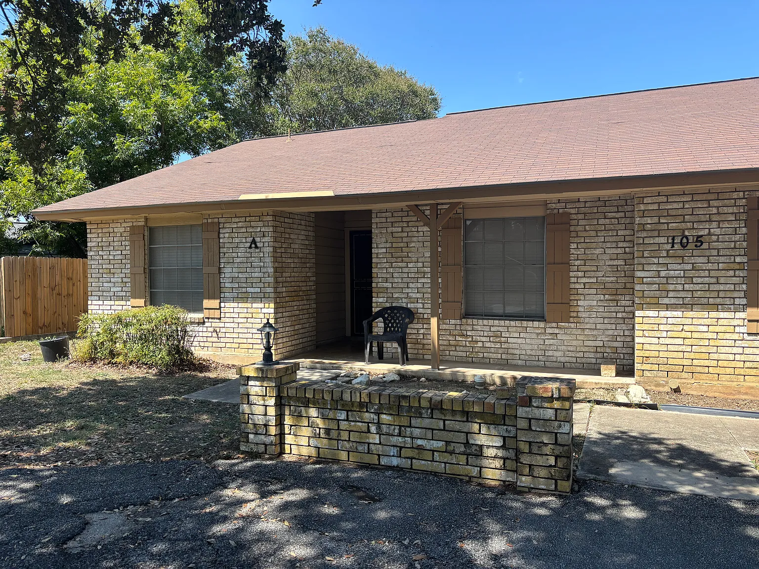 2 bed, 1121 sqft, $1,300 — Photo 1