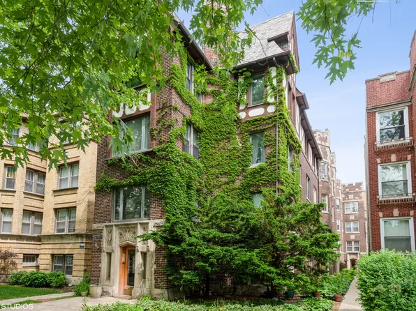 1354 W Greenleaf Ave APT 1B, Chicago, IL 60626