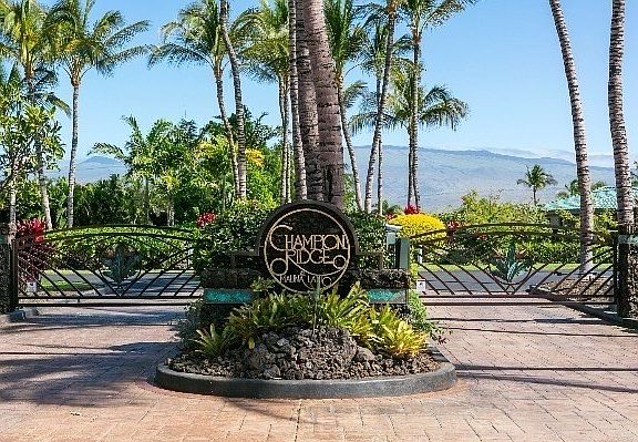4th image of 68-101 W Pukaua Pl