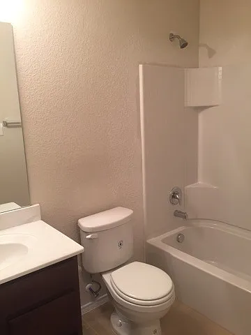 1305 Swan Ridge Dr — Photo 7
