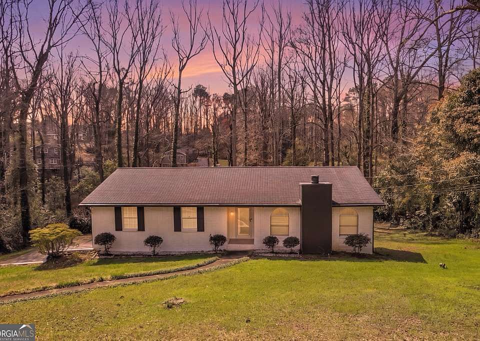 1st image of 611 Navarre Dr